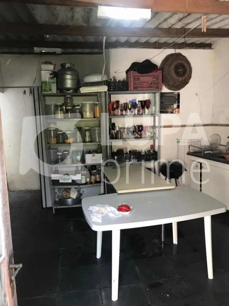 Casa, 4 quartos, 249 m² - Foto 11