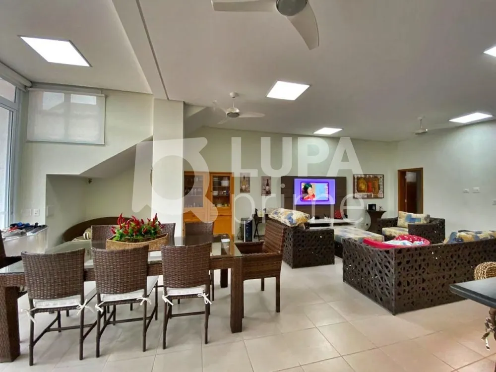 Casa, 4 quartos, 360 m² - Foto 11