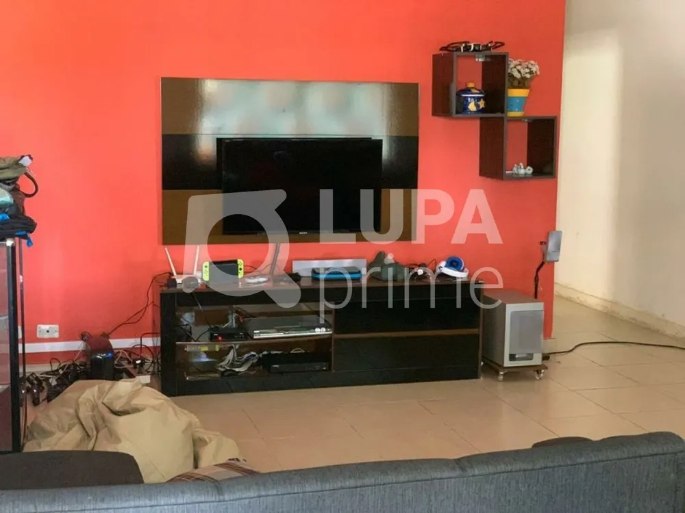 Casa, 3 quartos, 400 m² - Foto 1