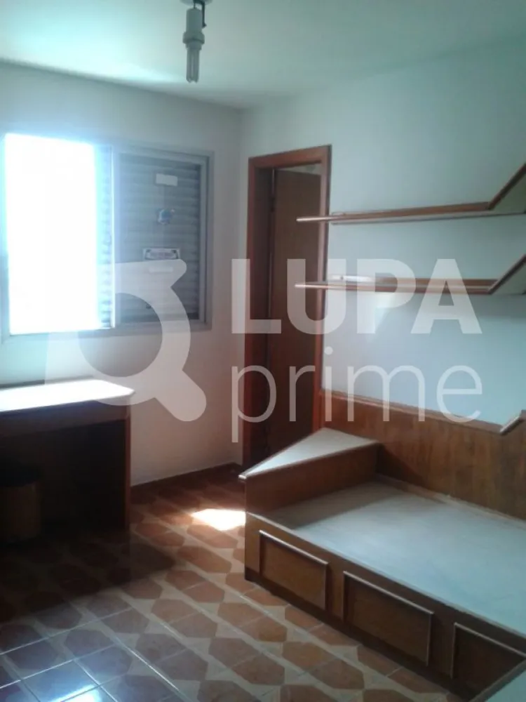 Apartamento, 3 quartos, 156 m² - Foto 2