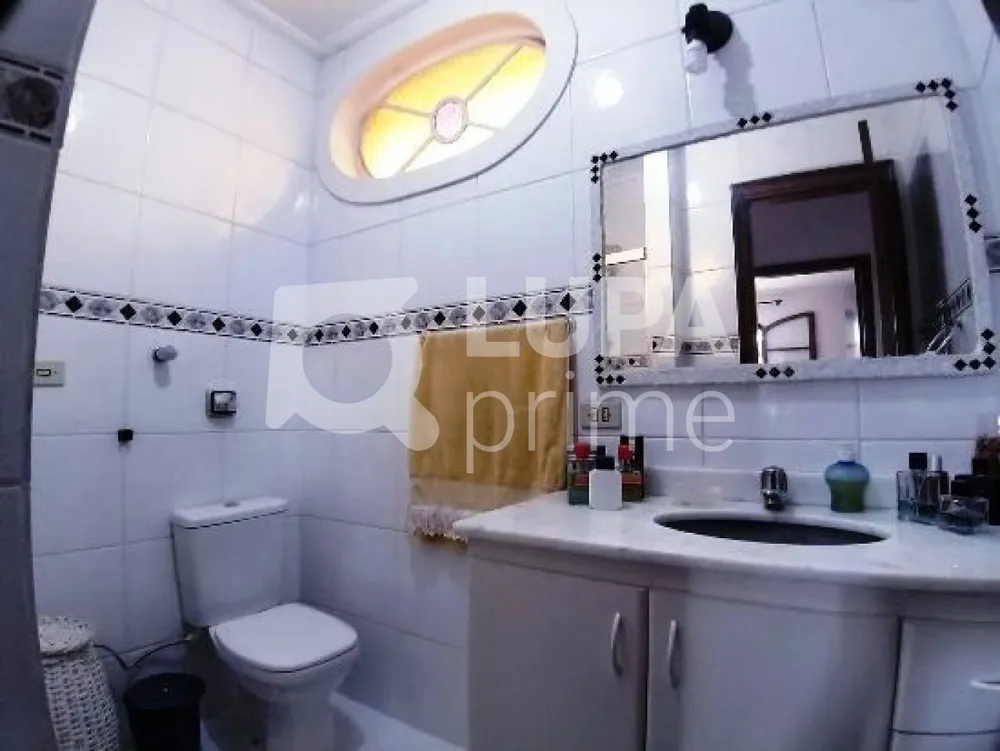 Casa, 3 quartos, 240 m² - Foto 8