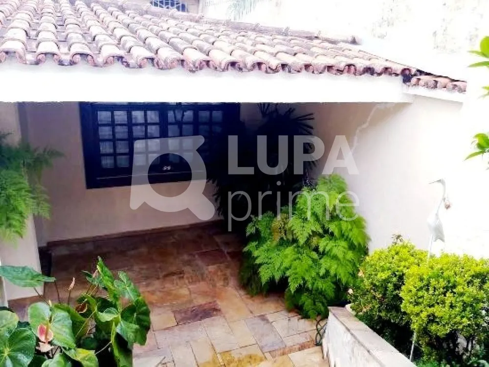 Casa, 3 quartos, 240 m² - Foto 11