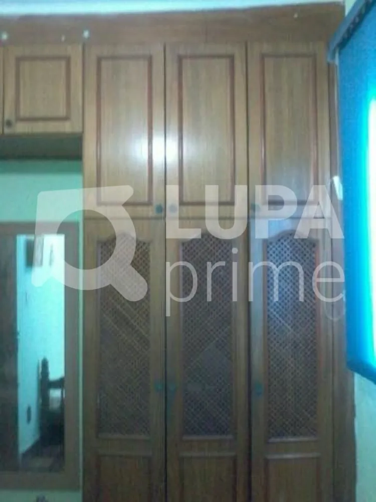 Casa, 3 quartos, 172 m² - Foto 2