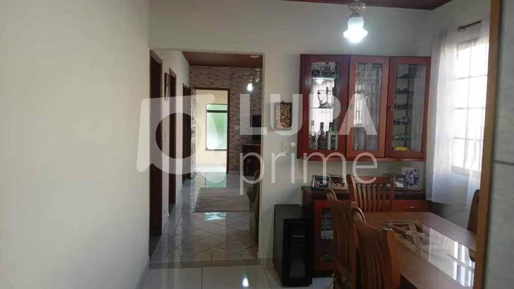 Casa, 3 quartos, 200 m² - Foto 8