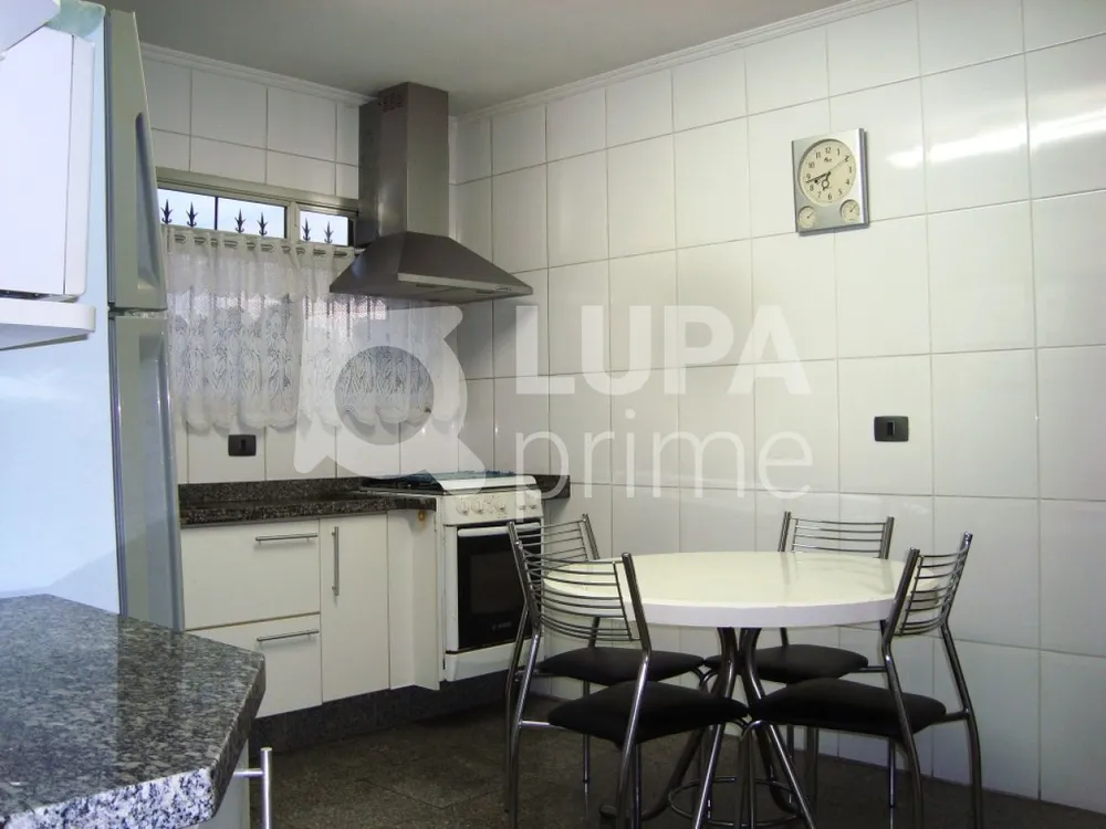 Casa, 3 quartos, 230 m² - Foto 3