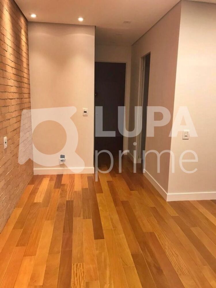 Apartamento à venda com 2 quartos, 63m² - Foto 1