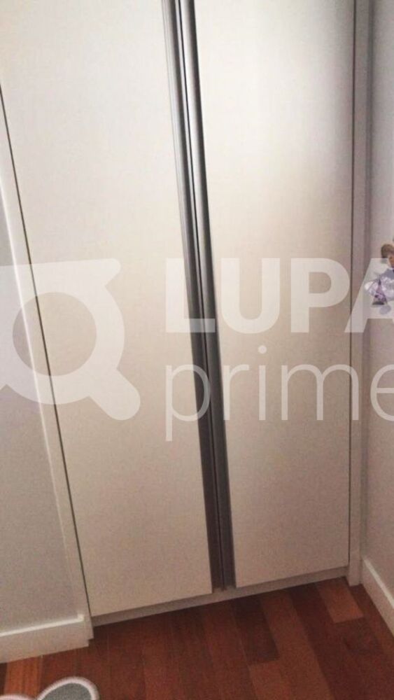 Apartamento à venda com 2 quartos, 63m² - Foto 3