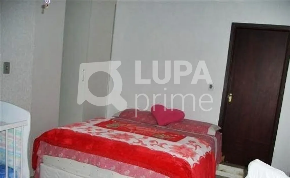 Casa, 7 quartos, 550 m² - Foto 3