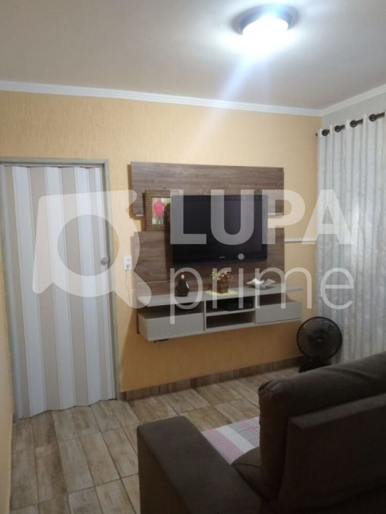 Casa, 2 quartos, 220 m² - Foto 1