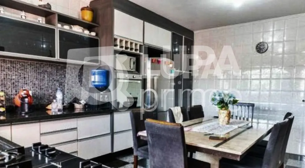 Casa, 4 quartos, 507 m² - Foto 2