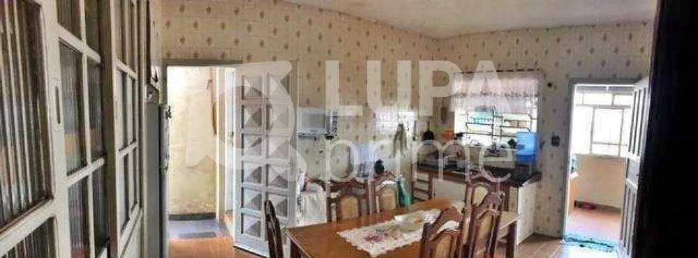 Casa, 7 quartos, 266 m² - Foto 4