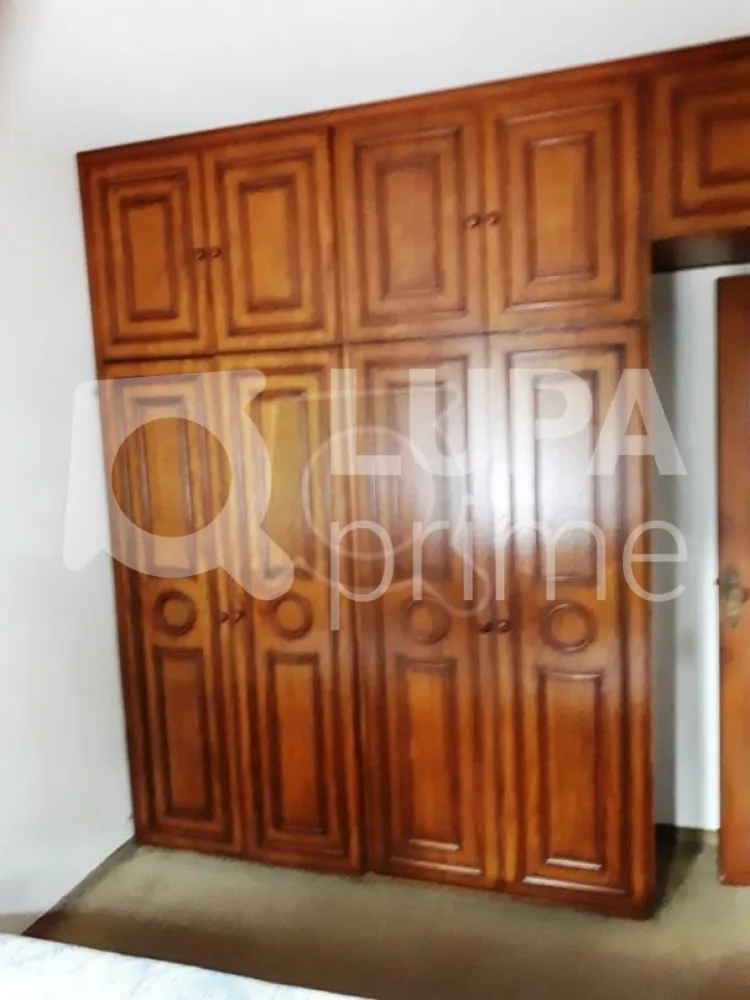 Casa, 5 quartos, 253 m² - Foto 10