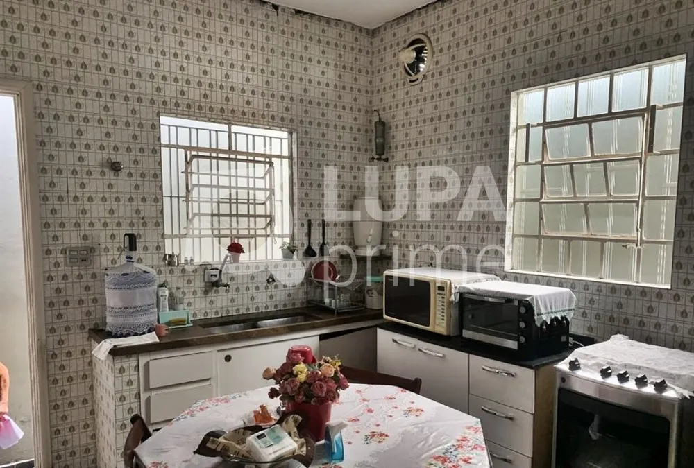 Casa, 5 quartos, 161 m² - Foto 2