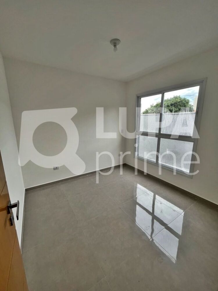 Casa, 2 quartos, 65 m² - Foto 1