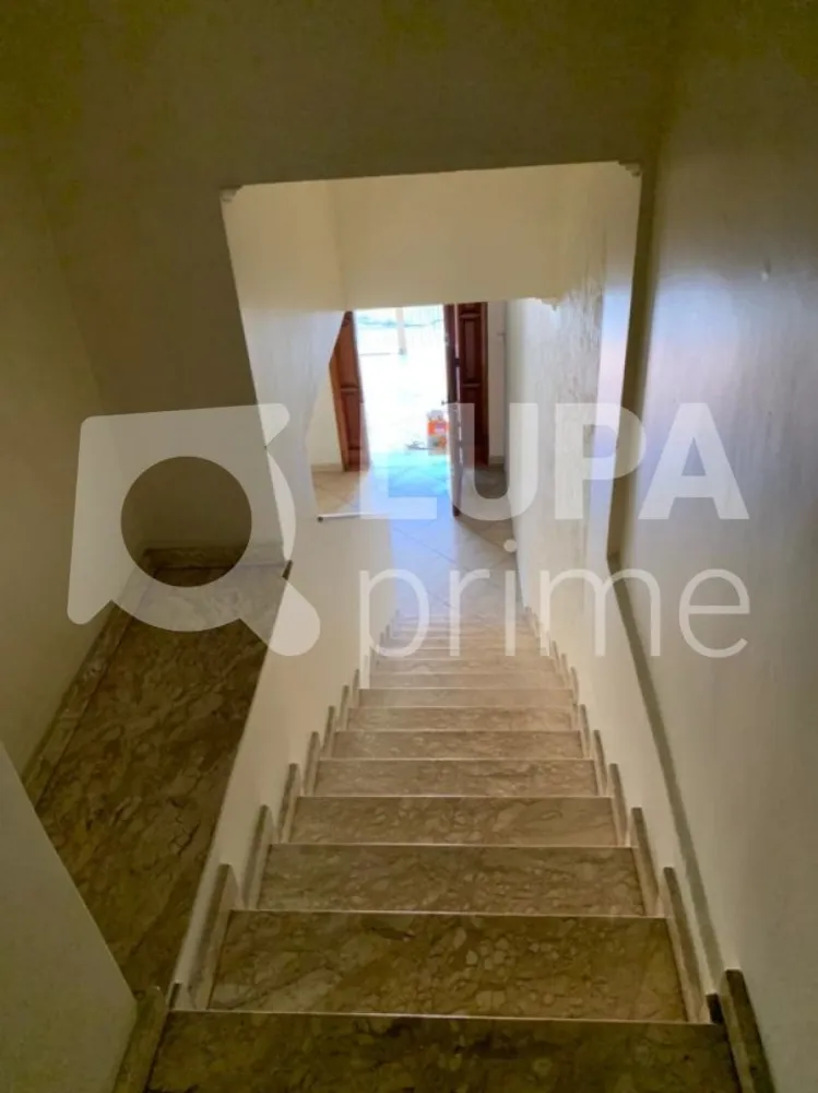 Casa, 3 quartos, 210 m² - Foto 8