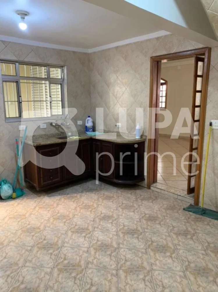 Casa, 3 quartos, 210 m² - Foto 1