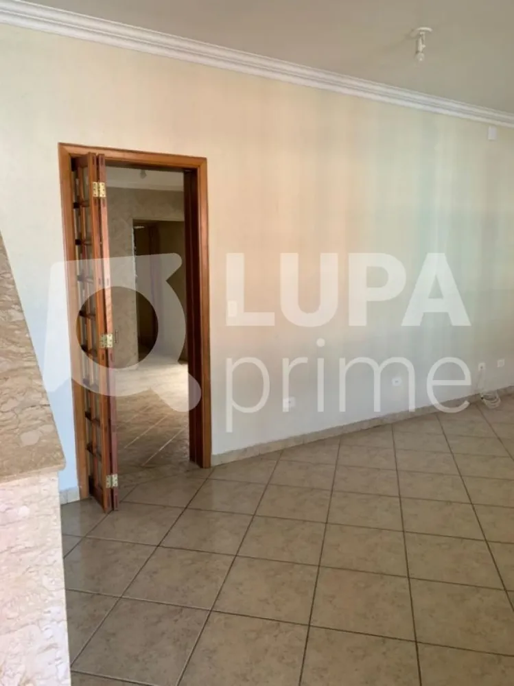 Casa, 3 quartos, 210 m² - Foto 3