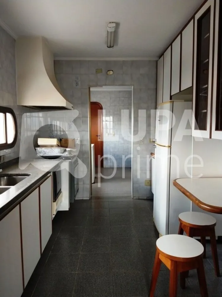 Apartamento, 4 quartos, 211 m² - Foto 2