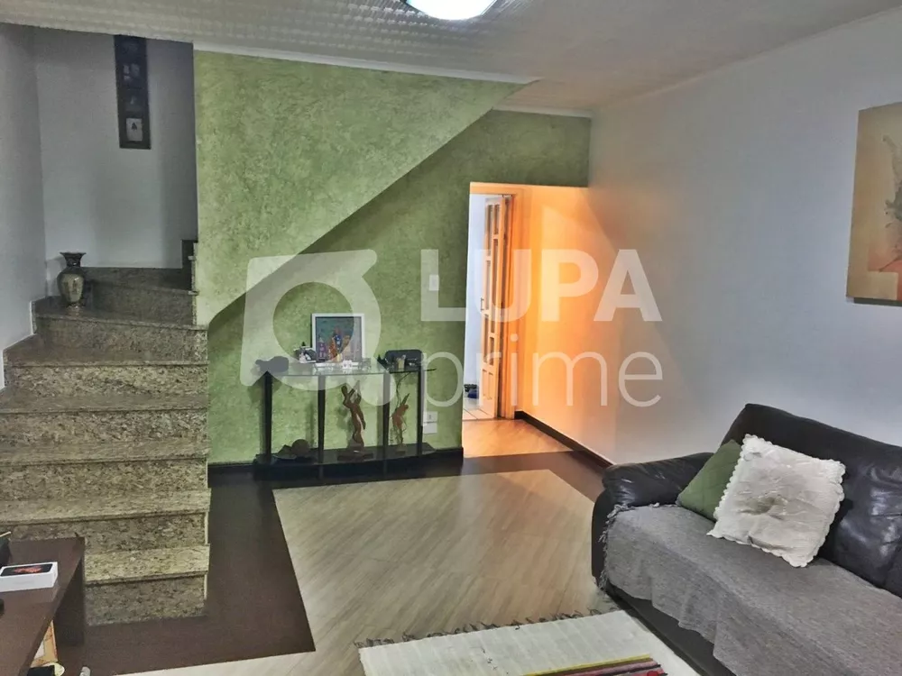 Casa à venda com 2 quartos, 148m² - Foto 1