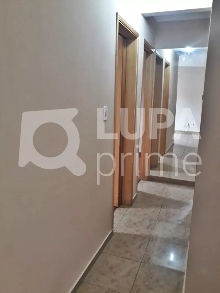 Apartamento à venda com 3 quartos, 61m² - Foto 3