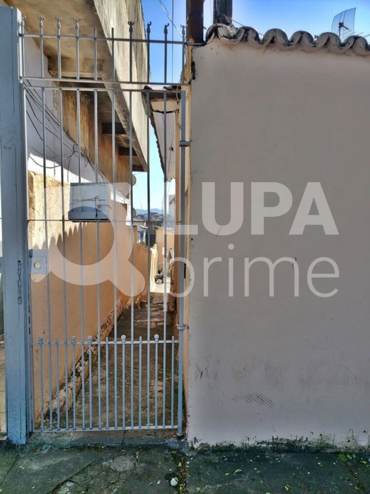 Casa, 6 quartos, 200 m² - Foto 1