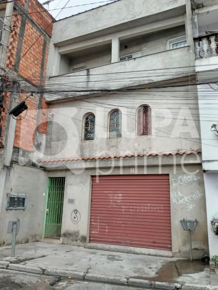 Casa, 3 quartos, 260 m² - Foto 1