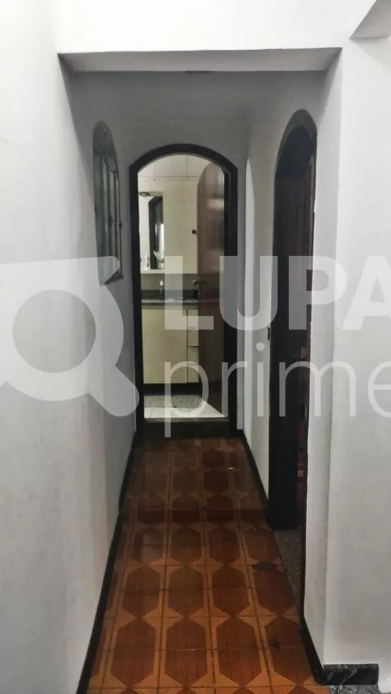 Casa à venda com 3 quartos, 226m² - Foto 5