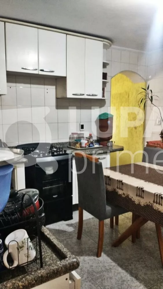 Casa à venda com 3 quartos, 226m² - Foto 16