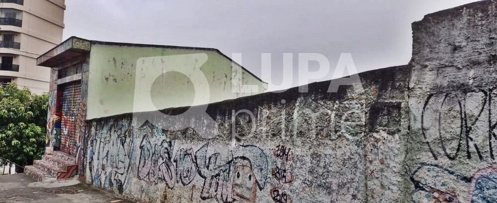 Casa, 3 quartos, 221 m² - Foto 1