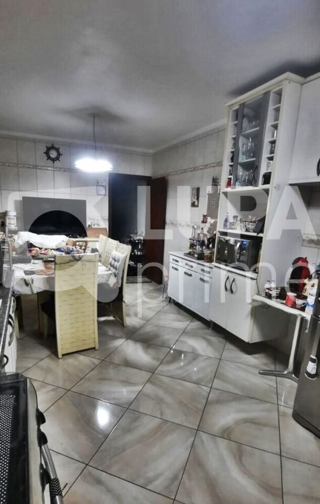 Casa à venda com 3 quartos, 170m² - Foto 11