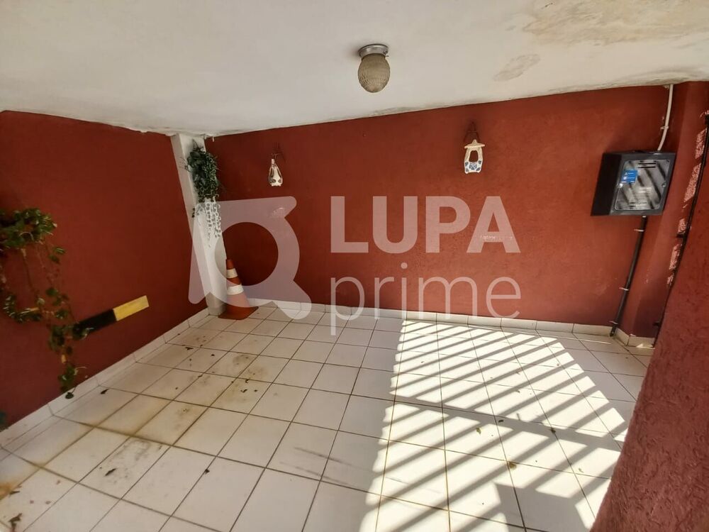 Casa à venda com 3 quartos, 170m² - Foto 4