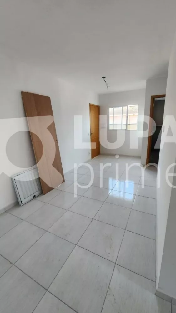 Apartamento à venda com 2 quartos, 50m² - Foto 2