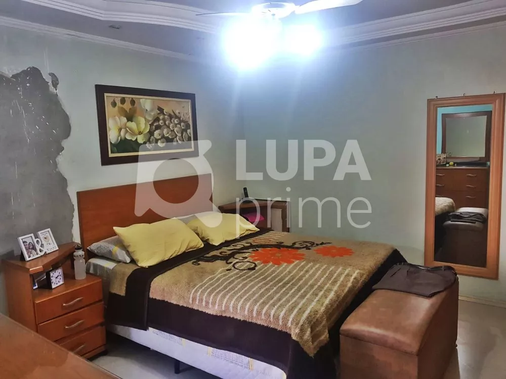 Casa à venda com 3 quartos, 320m² - Foto 6