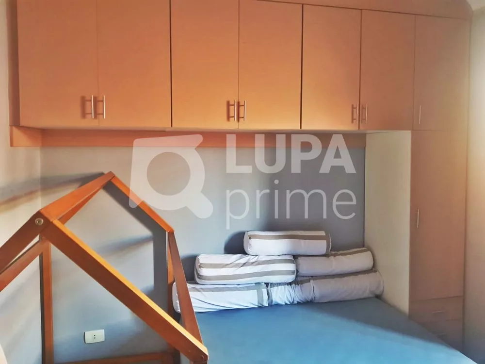 Casa à venda com 3 quartos, 320m² - Foto 7