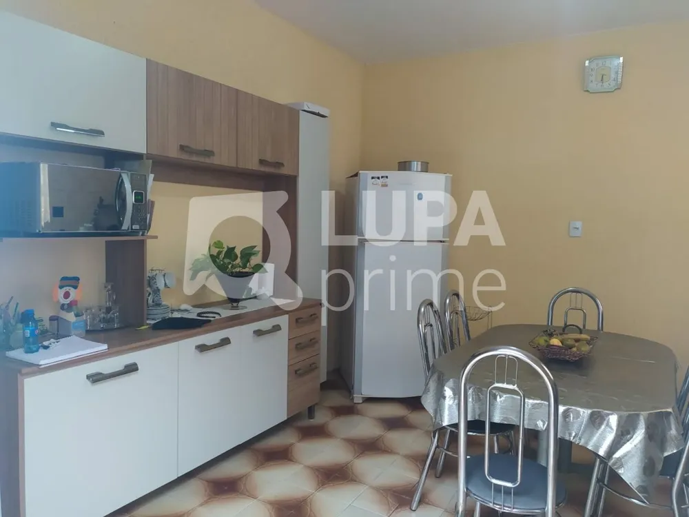 Casa, 4 quartos, 200 m² - Foto 9