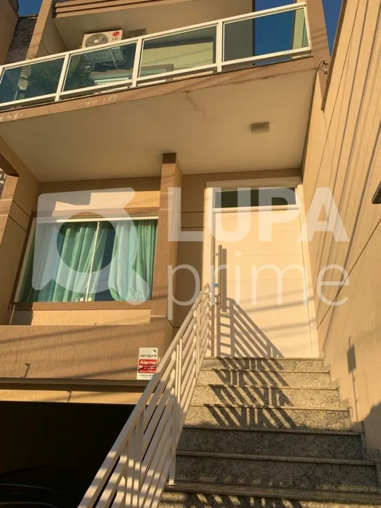 Casa, 3 quartos, 192 m² - Foto 2