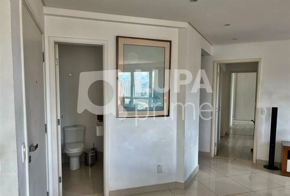 Apartamento à venda com 3 quartos, 190m² - Foto 3