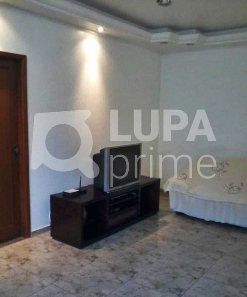 Casa, 3 quartos, 230 m² - Foto 3