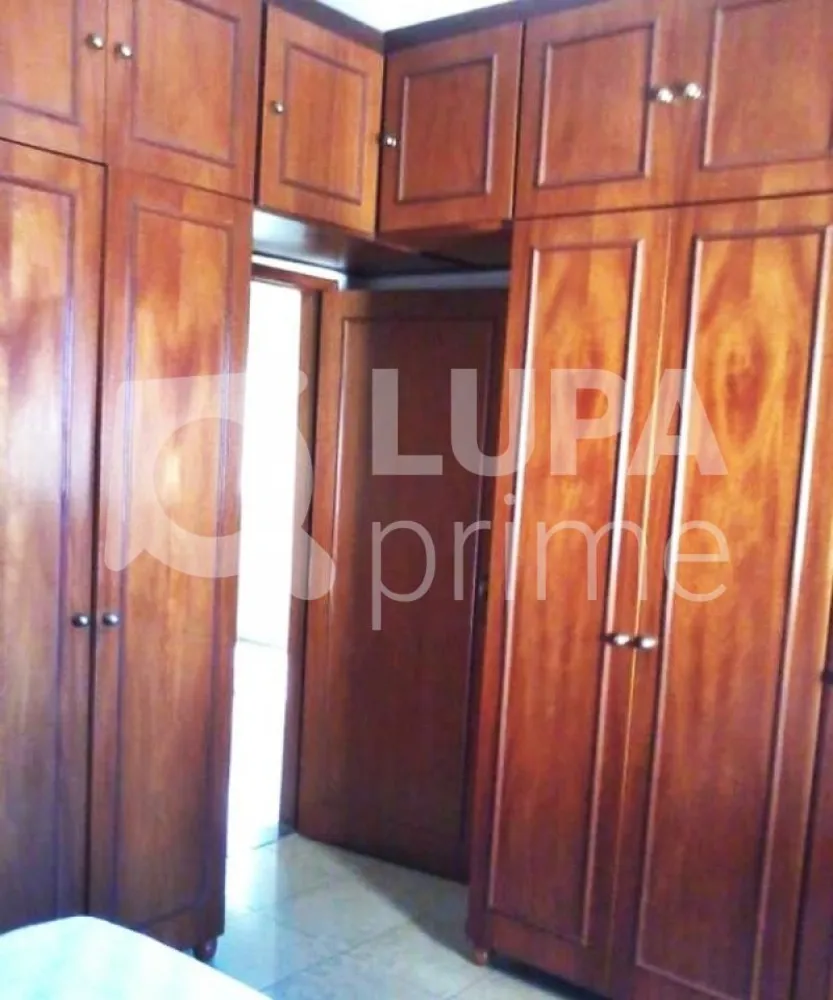 Casa, 3 quartos, 230 m² - Foto 12