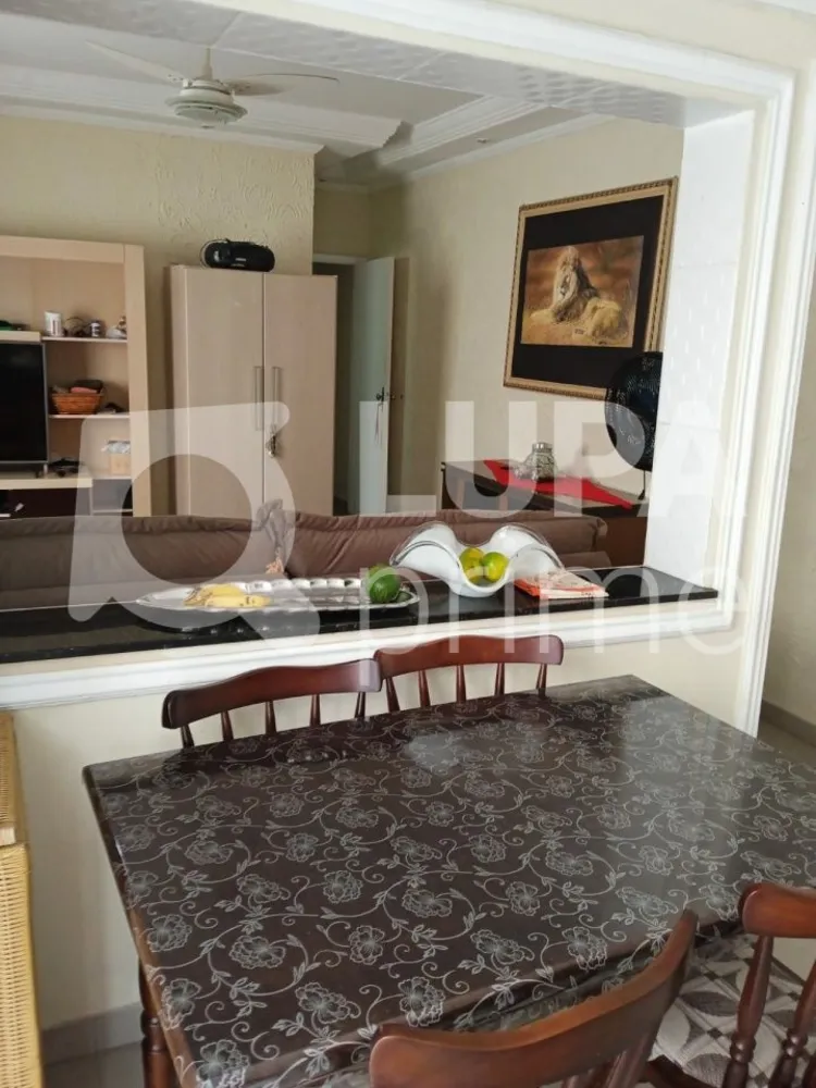 Casa, 3 quartos, 214 m² - Foto 10