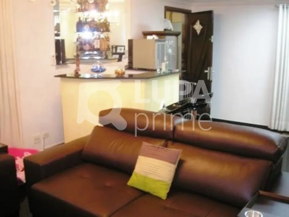 Casa, 4 quartos, 203 m² - Foto 1