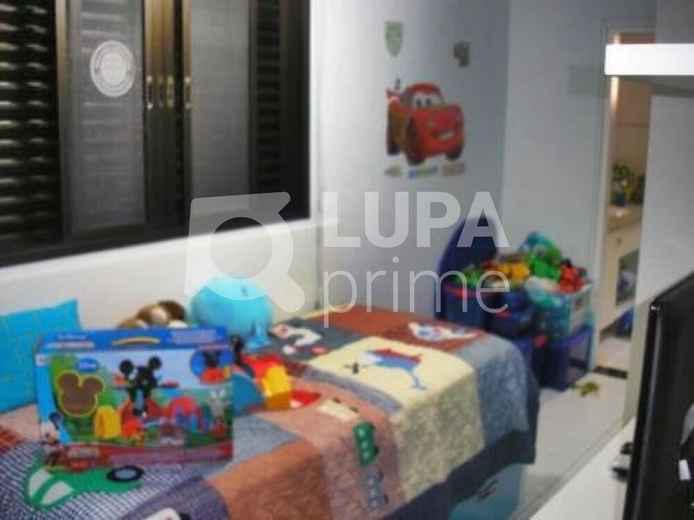 Casa, 4 quartos, 203 m² - Foto 1