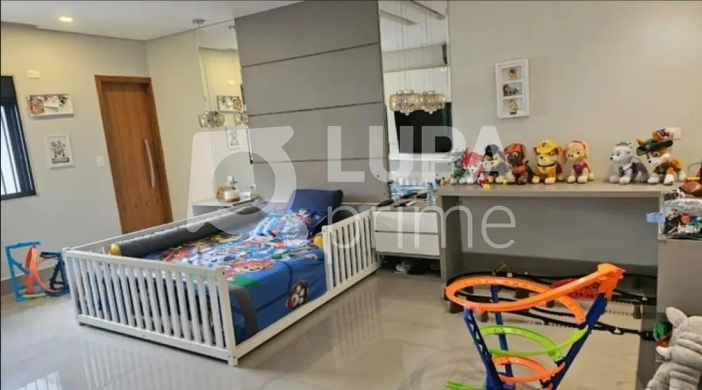 Casa, 4 quartos, 309 m² - Foto 11