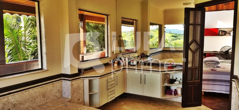 Casa, 7 quartos, 1100 m² - Foto 1