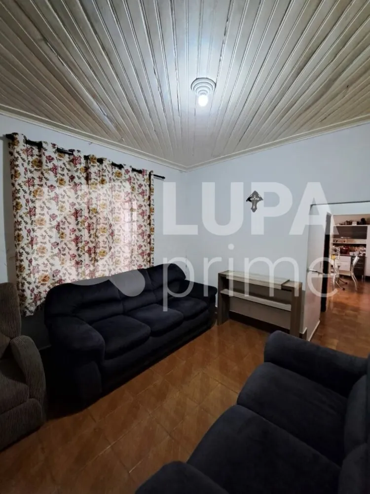 Casa, 3 quartos, 270 m² - Foto 2