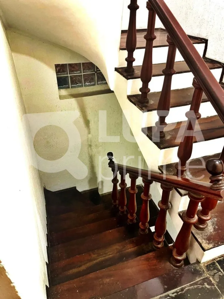 Casa, 3 quartos, 269 m² - Foto 2