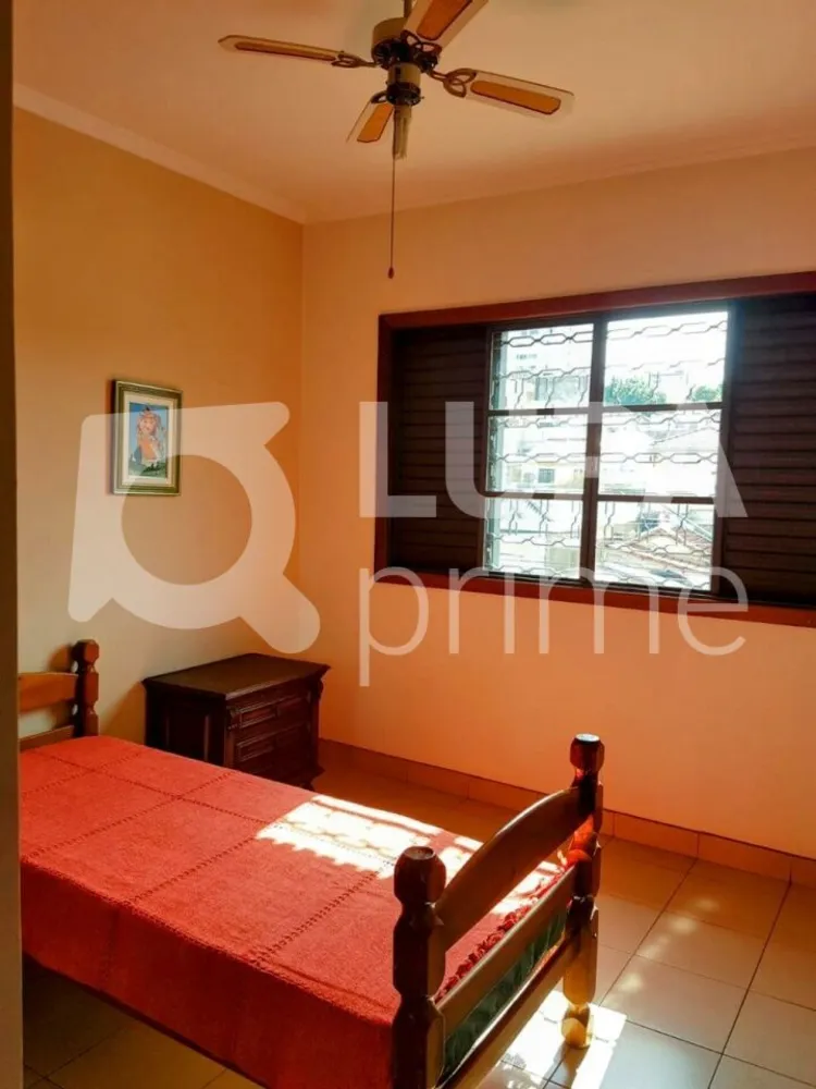 Casa, 3 quartos, 215 m² - Foto 13