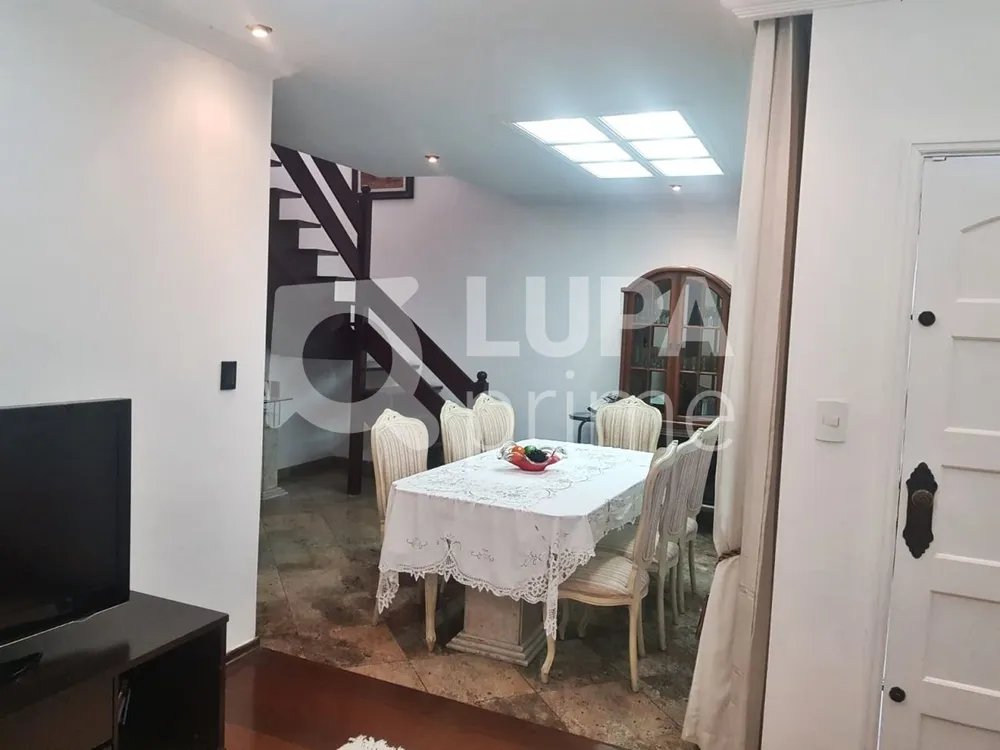 Casa, 4 quartos, 330 m² - Foto 2