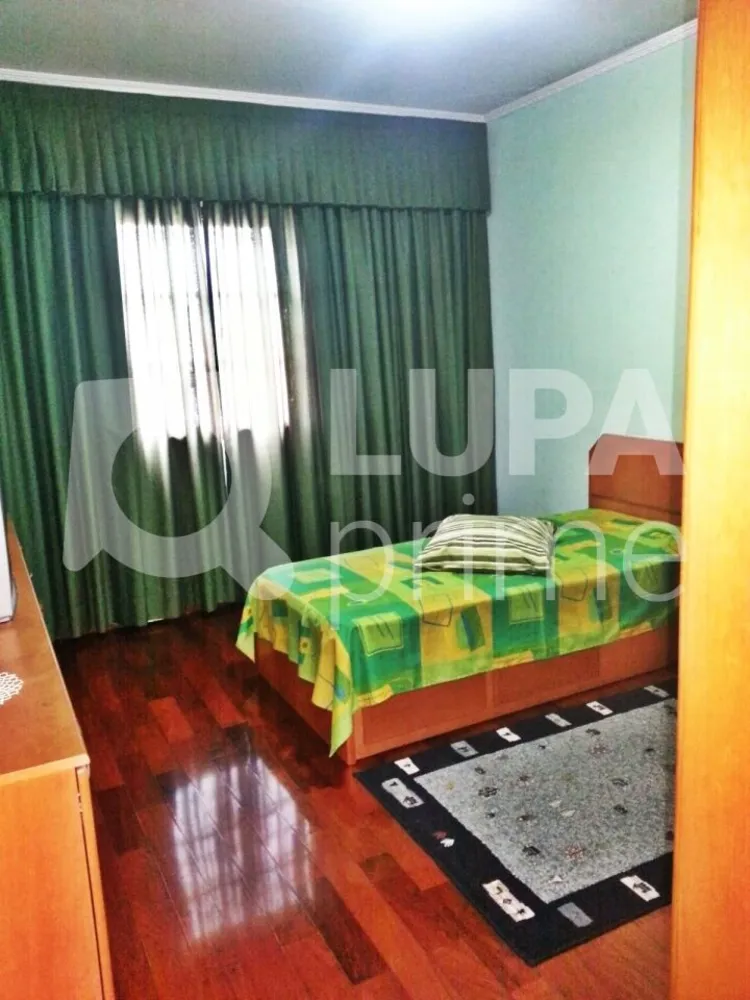 Casa, 3 quartos, 219 m² - Foto 14