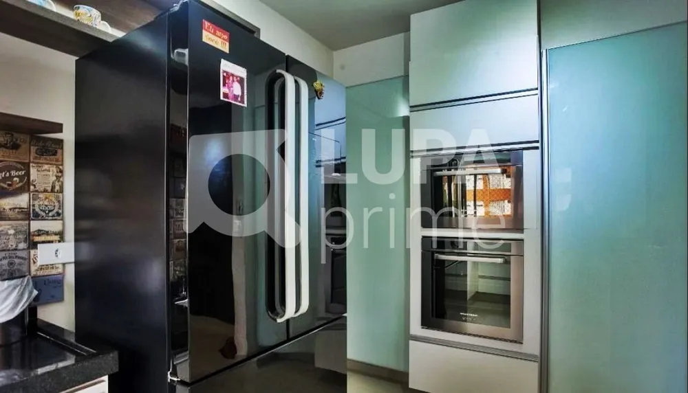 Apartamento, 3 quartos, 200 m² - Foto 11